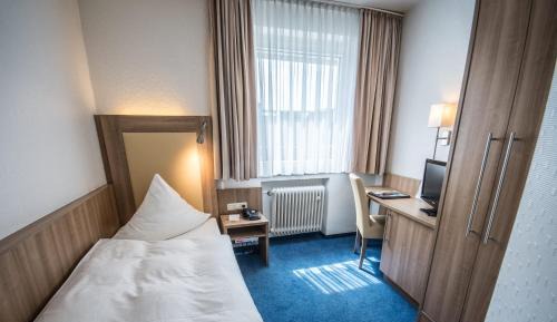 Single Room -