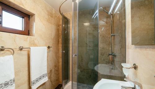 Superior Double Room with Shared Bathroom