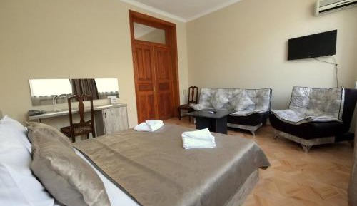 Executive Double Suite
