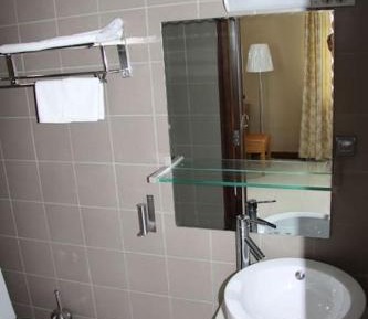 Apartment with Pool View 