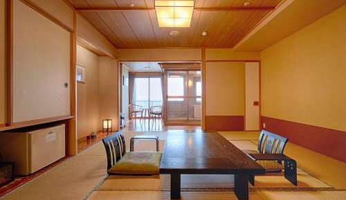 Japanese-Style Deluxe Room with View Bath - Sea View