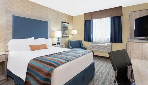 Queen Room