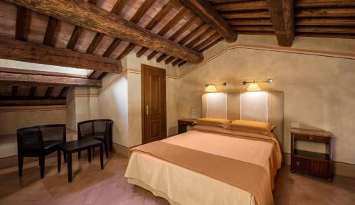 Executive Suite - Split Level