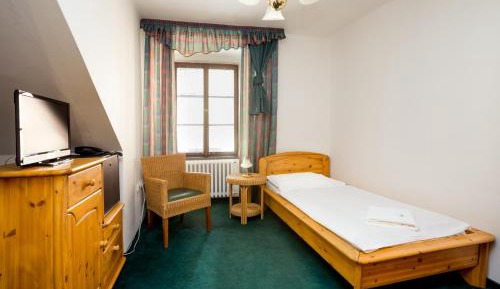 Classic Single Room with Shower