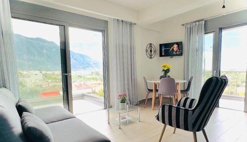 Superior Apartment with Balcony