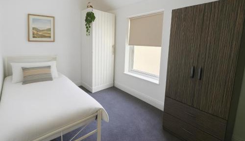 Four-Bedroom Holiday Home