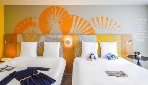 Classic Double Room with Two Double Beds