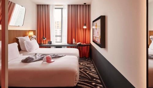 Medium Mama Twin Room