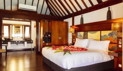 Superior Overwater Bungalow 1 King Bed