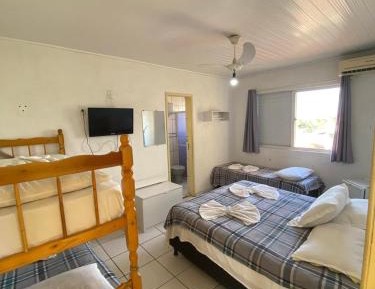 Triple Room with Private Bathroom