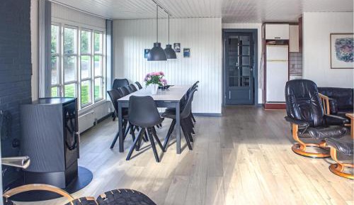 Four-Bedroom Holiday Home