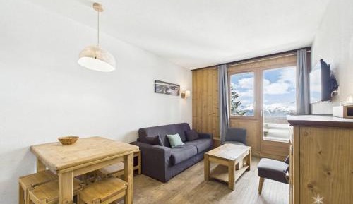 Apartment (5 Adults)