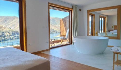 King Suite with Balcony