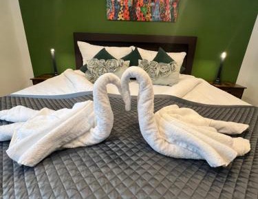 Two-Bedroom Deluxe Apartment
