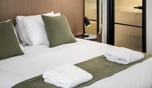 Superior King Room
