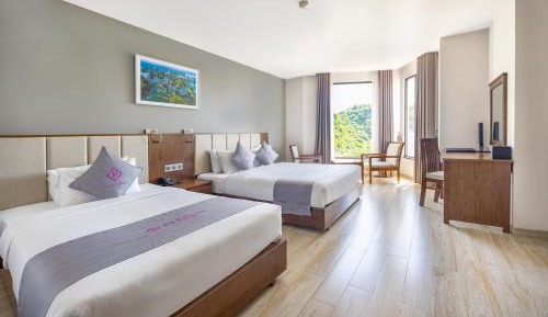 Triple Room with View