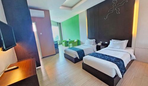 Superior Twin Room