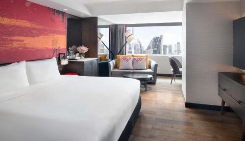 Deluxe King Room