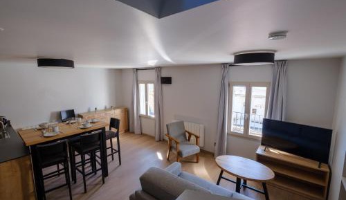 Two-Bedroom Deluxe Apartment