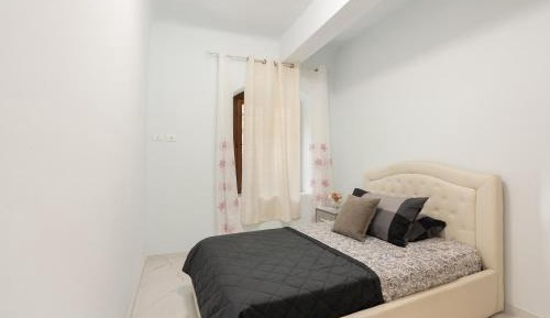 Two-Bedroom Deluxe Apartment