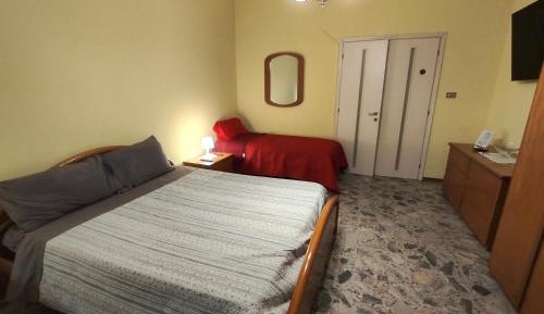 Classic Triple Room