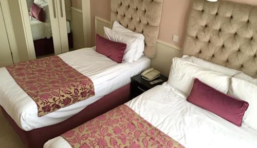 Classic Triple Room