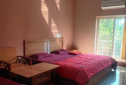 Double Room with Private Bathroom