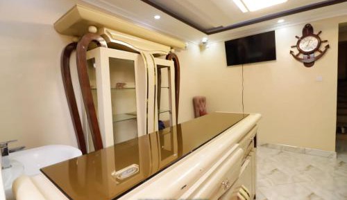 Two-Bedroom Suite