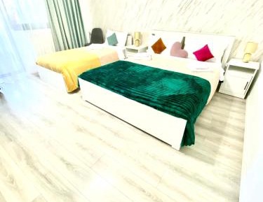 One-Bedroom Deluxe Apartment