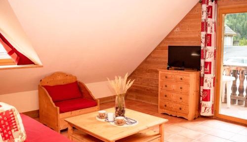 Apartment (6 Adults)