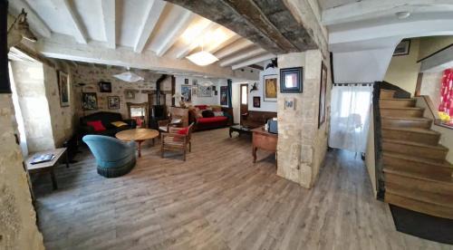 Six-Bedroom House