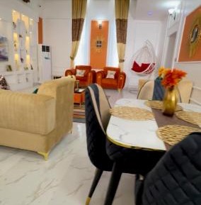Four-Bedroom Standard Apartment