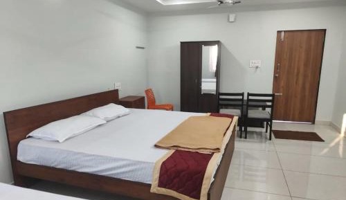 Classic Triple Room