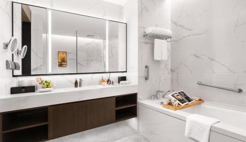 Suite with City View