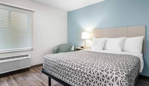 Queen Suite with Two Queen Beds - Non Smoking
