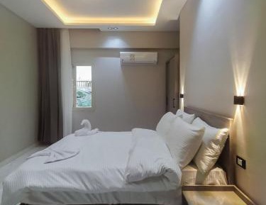 Superior Queen Room