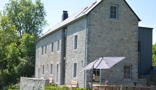 Seven-Bedroom Holiday Home