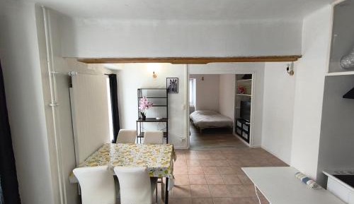 One-Bedroom Apartment with Terrace