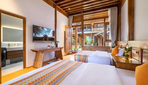 Superior Twin Room