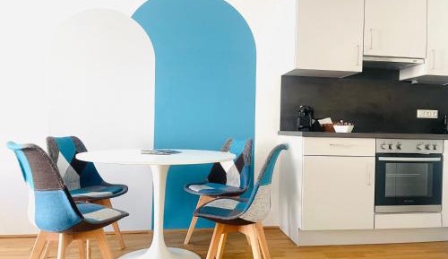 Superior One-Bedroom Apartment with Balcony