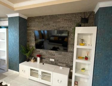 Two-Bedroom Deluxe Apartment