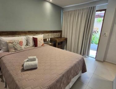 Queen Room with Pool View