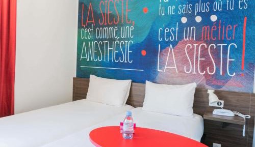 Standard Twin Room