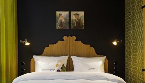 Large Room