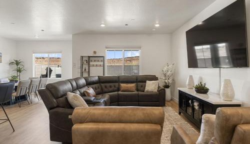 Four-Bedroom Holiday Home