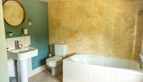 Deluxe Double Room with Bath