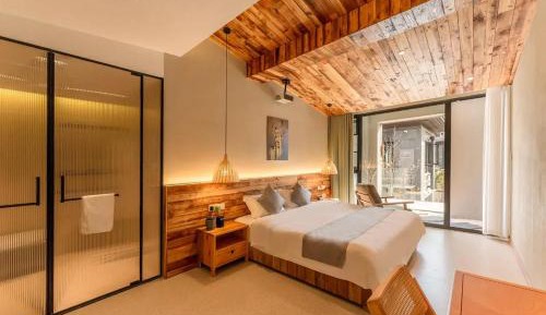 King Room with Garden View