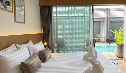 King Room with Pool View
