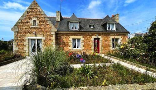 Four-Bedroom Holiday Home