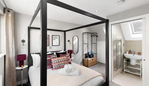 One-bedroom Loft Apartment 